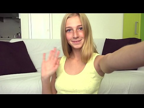 ❤️ Amikor unatkozom, lustán maszturbálom a rózsaszín puncimat... ❤️❌ Minőségi szex at hu.muitohentai.ru ❤